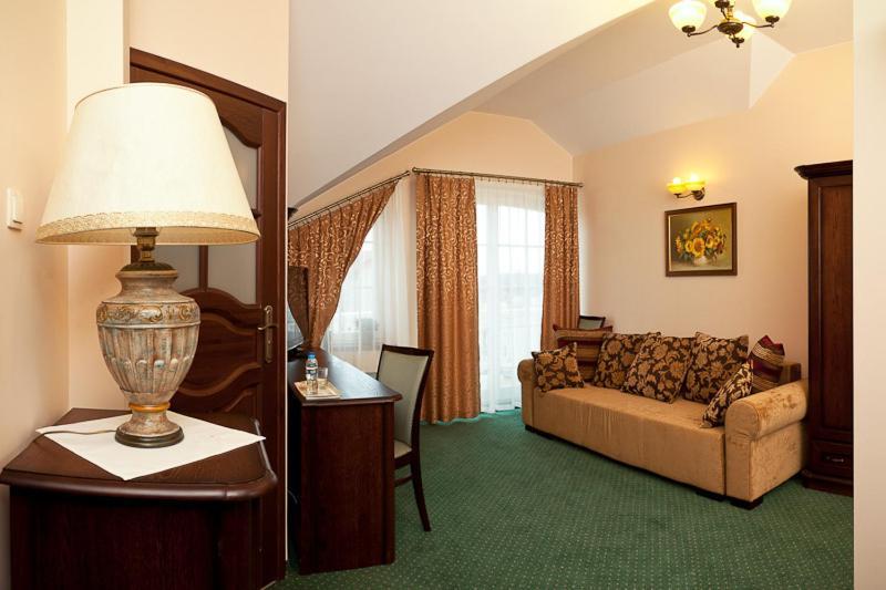 Zloty Dworek Motel Nieporęt Kamer foto