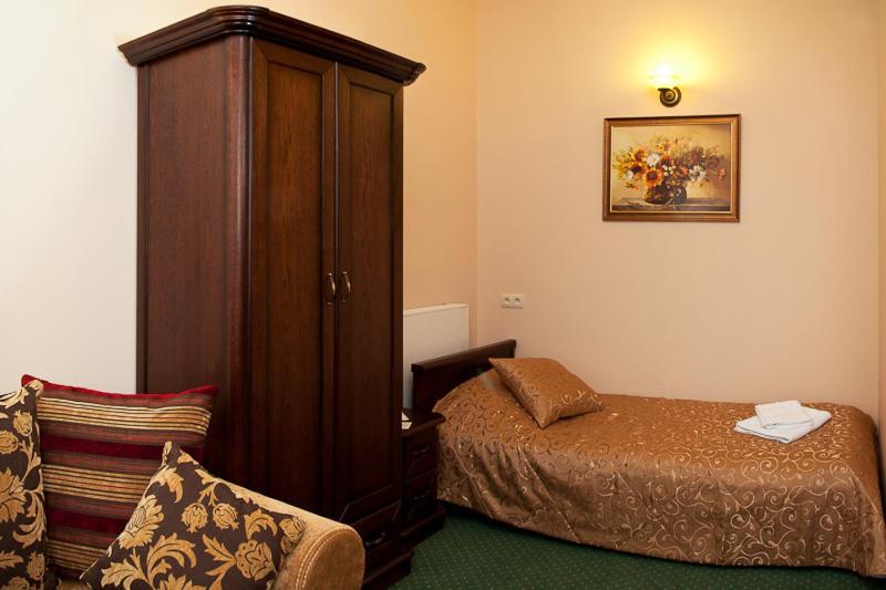 Zloty Dworek Motel Nieporęt Kamer foto